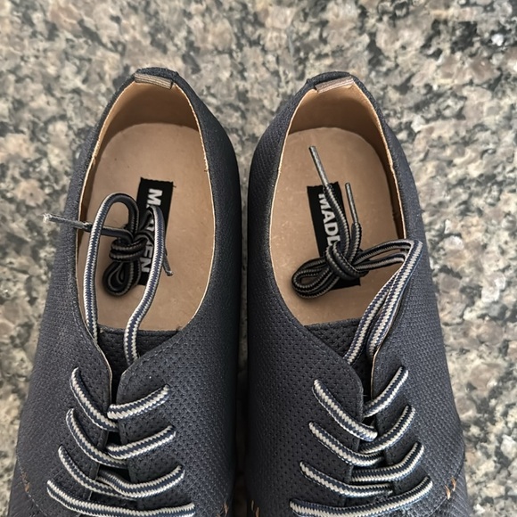 Steve Madden book navy suede NIB 11.5
